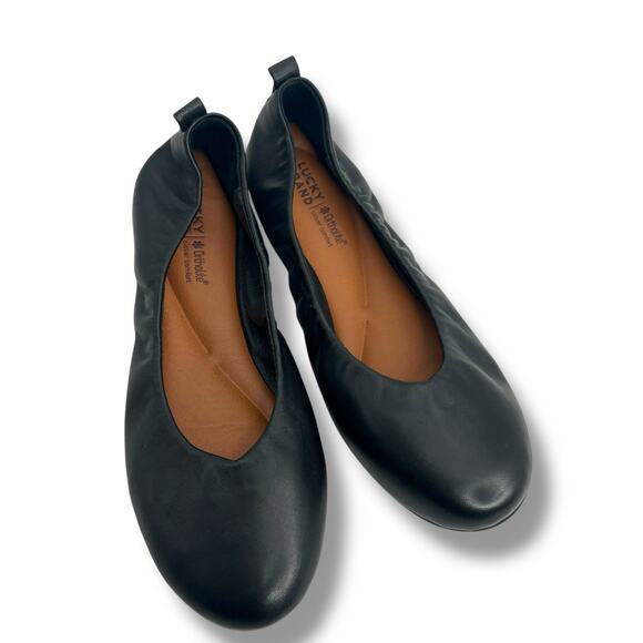 Lucky Brand Emmielou Ballet Flats Size 7 Black leather round toe scrunch minimal - Picture 1 of 9